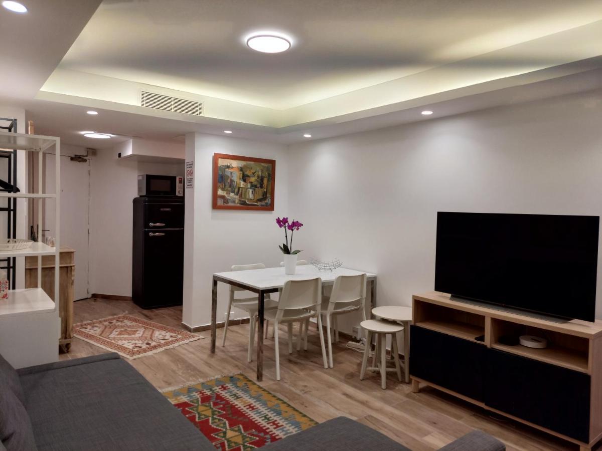 Paris Beaugrenelle: Charmante Residence Bagian luar foto